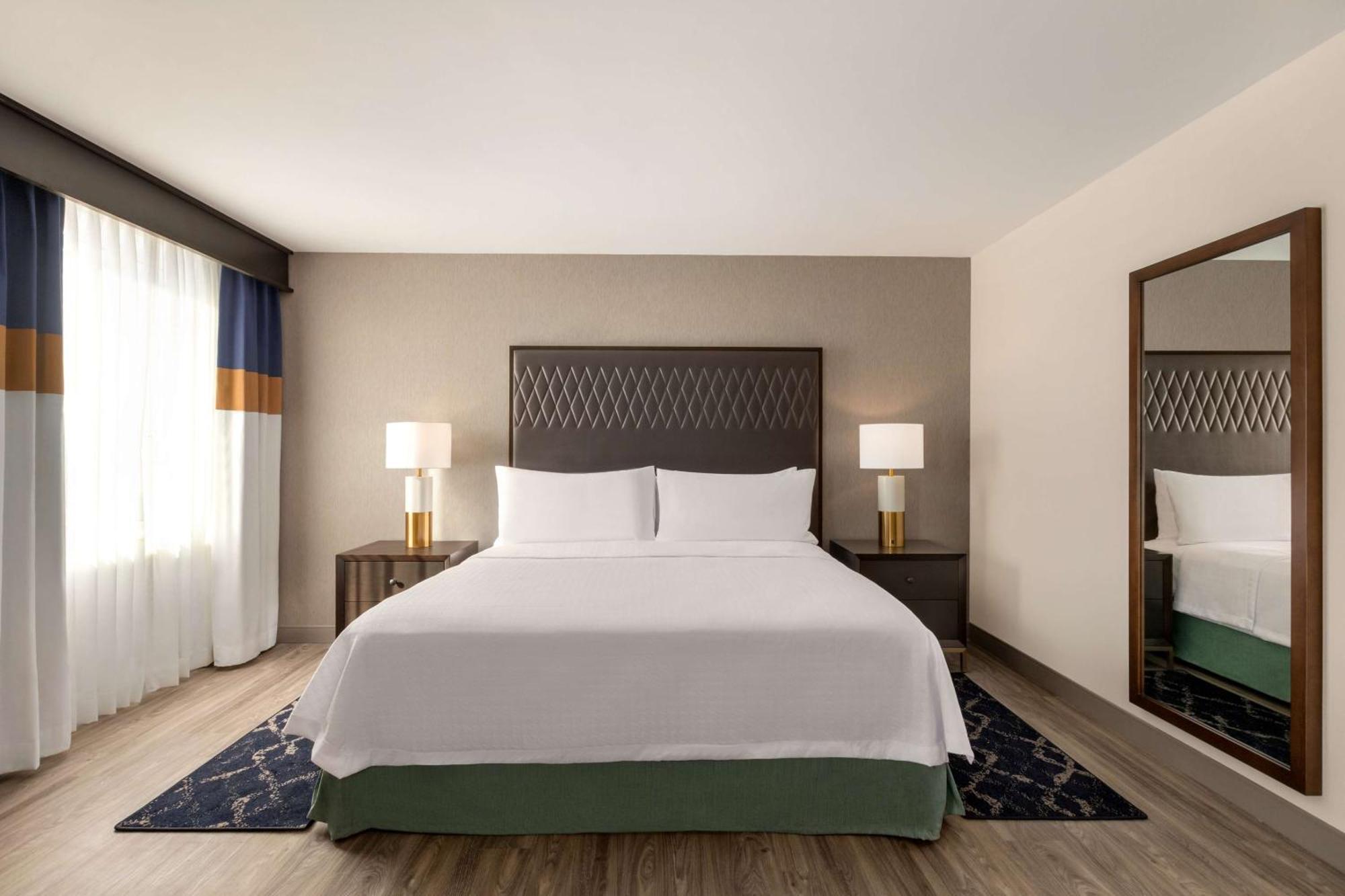 Homewood Suites By Hilton Indianapolis Downtown Iupui Екстериор снимка