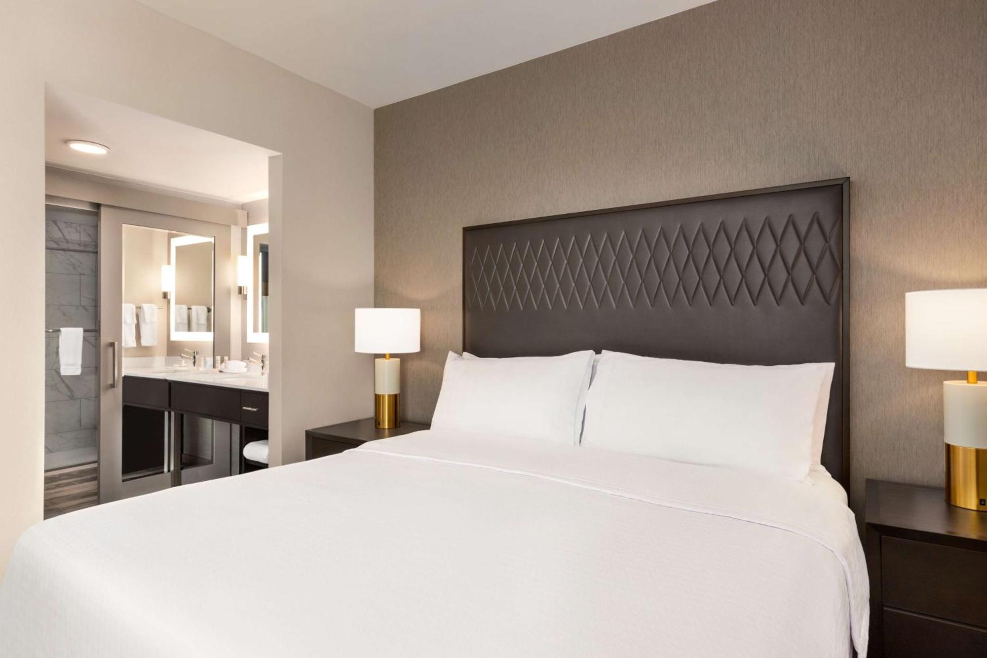 Homewood Suites By Hilton Indianapolis Downtown Iupui Екстериор снимка