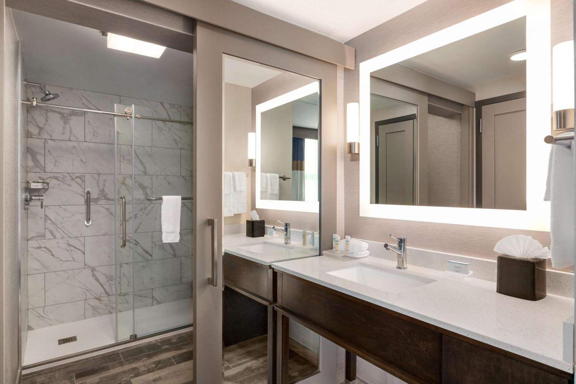 Homewood Suites By Hilton Indianapolis Downtown Iupui Екстериор снимка