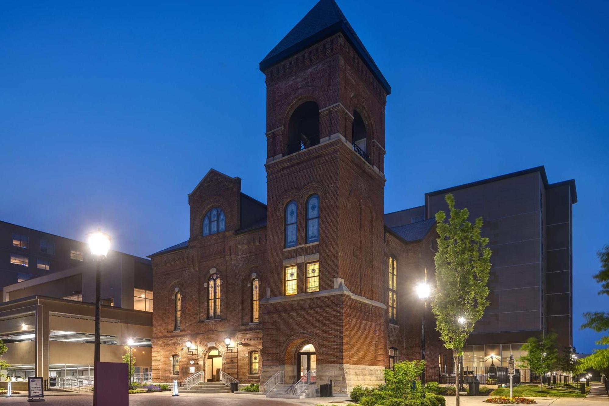 Homewood Suites By Hilton Indianapolis Downtown Iupui Екстериор снимка